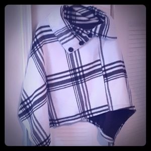 Black and white shaw